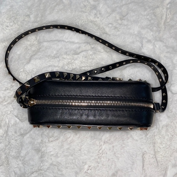 Valentino Garavani rockstud crossbody - Champagne gold hardware